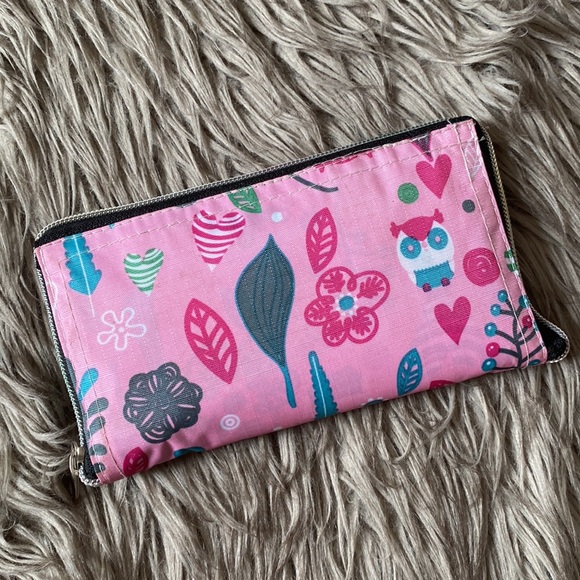 Zippered Pouch/Clutch Turns into Reusable Bag! - Picture 3 of 4